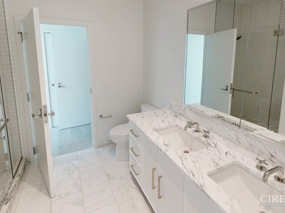 Condominium · For sale · 5 bedrooms