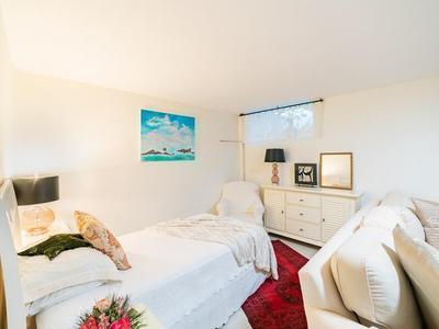 House · For sale · 4 bedrooms