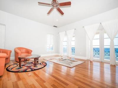 House · For sale · 4 bedrooms