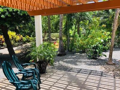 House · For sale · 4 bedrooms