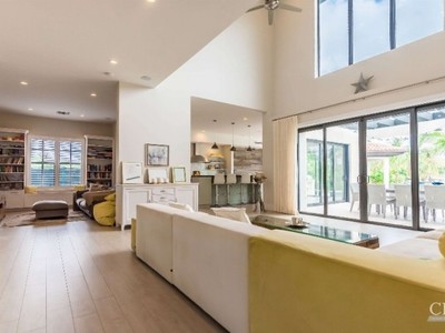 House · For sale · 5 bedrooms