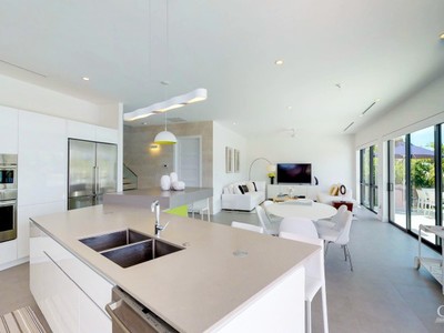 House · For sale · 5 bedrooms