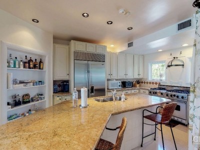 House · For sale · 4 bedrooms