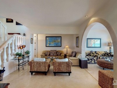 House · For sale · 4 bedrooms