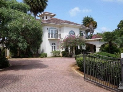 House · For sale · 4 bedrooms