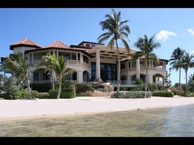 House · For sale · 8 bedrooms