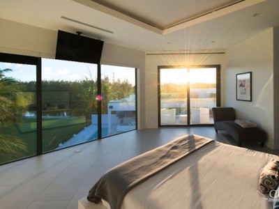 House · For sale · 5 bedrooms