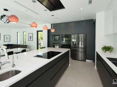 House · For sale · 5 bedrooms