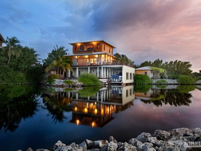 House · For sale · 5 bedrooms