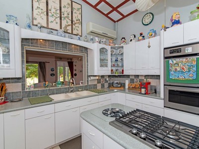 House · For sale · 4 bedrooms