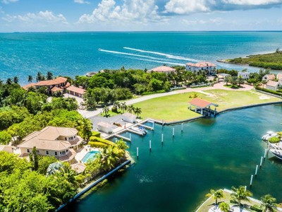 House · For sale · 6 bedrooms