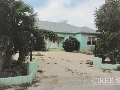 House · For sale · 3 bedrooms