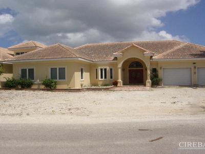 House · For sale · 5 bedrooms