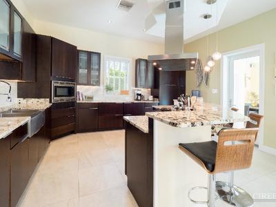 House · For sale · 3 bedrooms