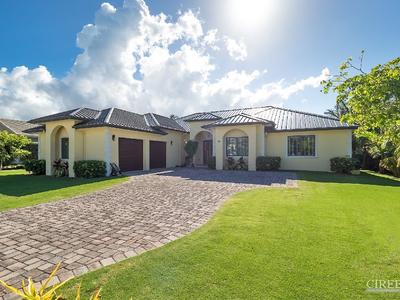 House · For sale · 3 bedrooms