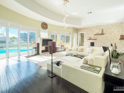 House · For sale · 3 bedrooms