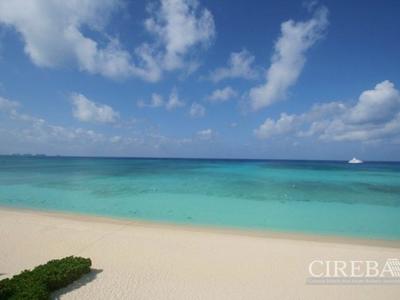 Condominium · For sale · 4 bedrooms