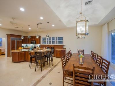 House · For sale · 4 bedrooms