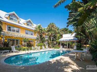 Condominium · For sale · 3 bedrooms