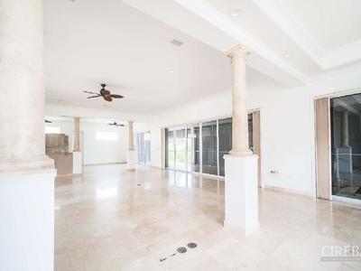 House · For sale · 5 bedrooms