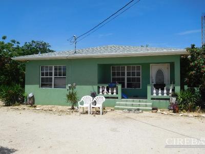 House · For sale · 3 bedrooms