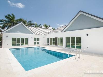 House · For sale · 4 bedrooms